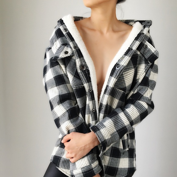 Boyfriend faux shearling jacket - Picture 3 of 8